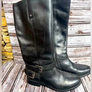 Clarks tall black boot
